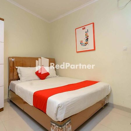 Jo Residence Syariah Redpartner Jakarta Bagian luar foto