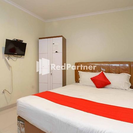 Jo Residence Syariah Redpartner Jakarta Bagian luar foto