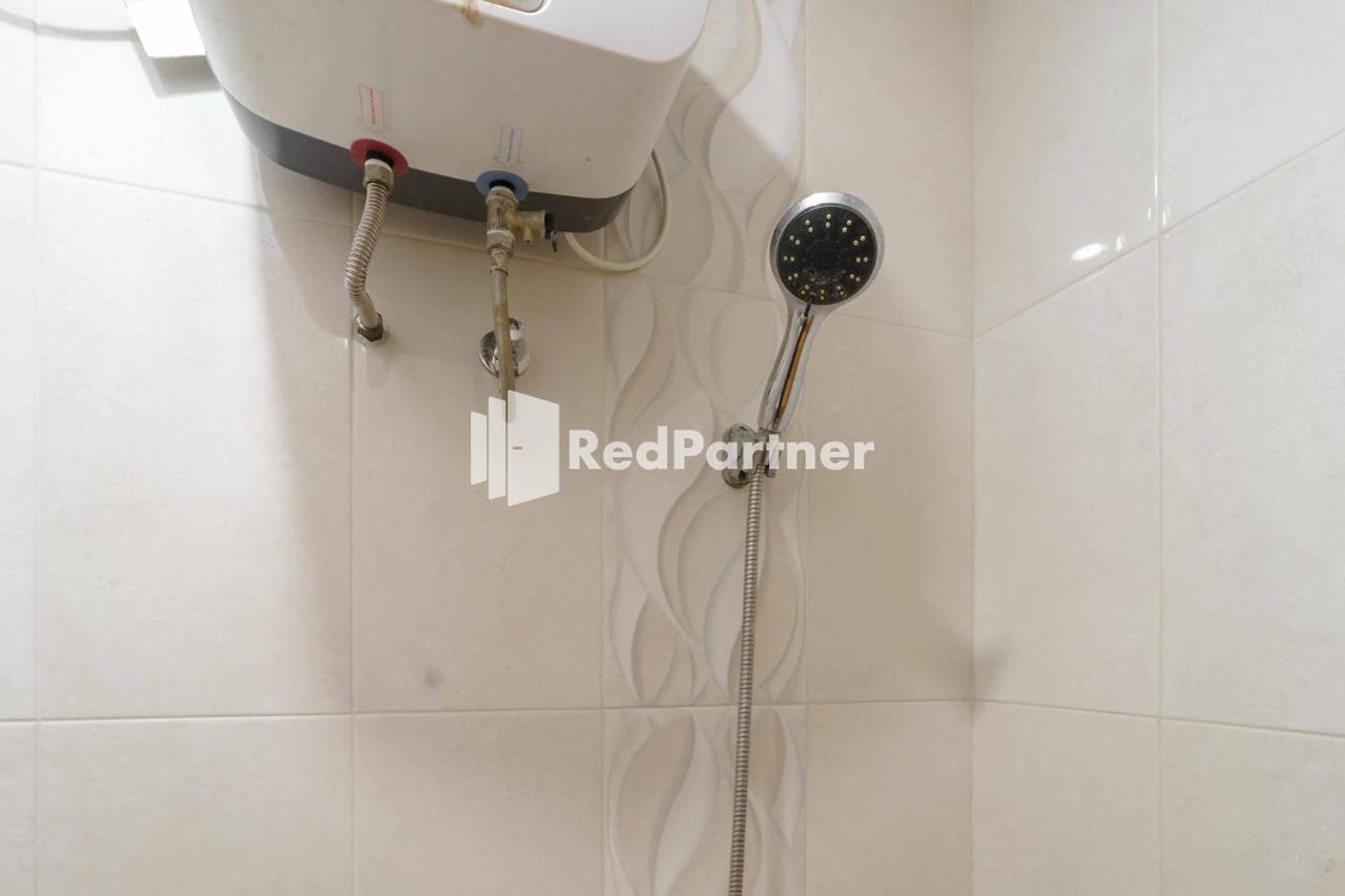 Jo Residence Syariah Redpartner Jakarta Bagian luar foto